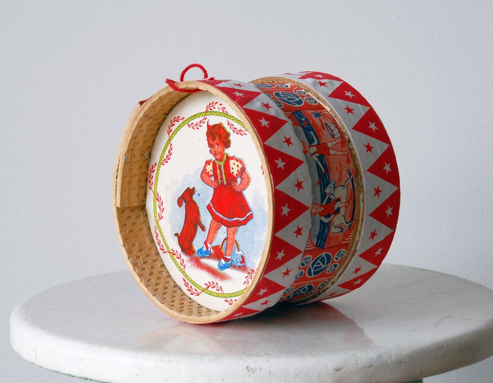 Traditional Portuguese Drum Toy on Portugal Pop