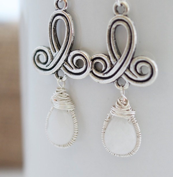 White and Silver Dangel Earrings, Wire Wrapped Earrings, Silver Earrings With White Quartz Briolettes