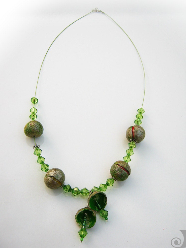 Cracked Berries - Polymer Clay Beads Necklace