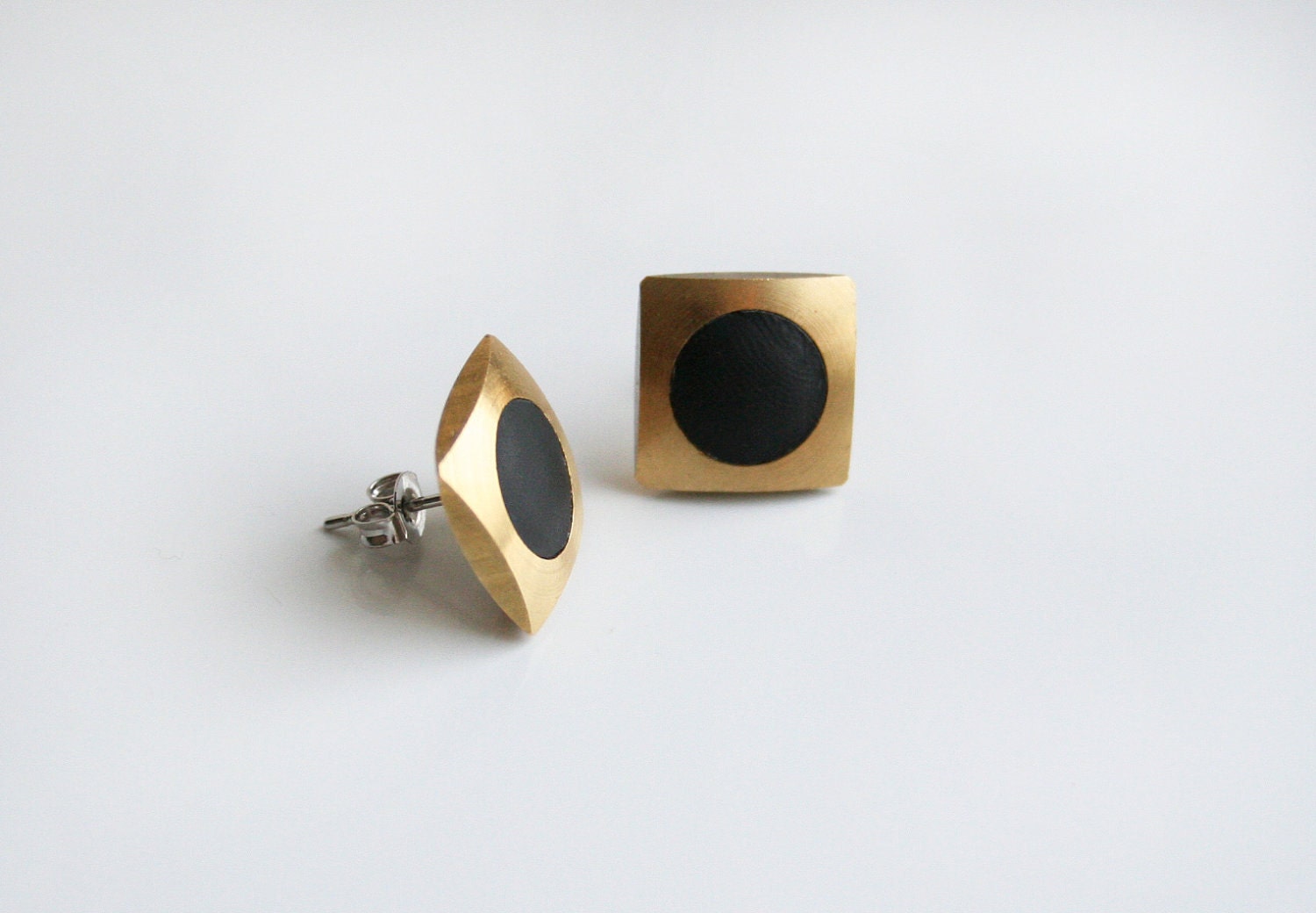 Geometric square with black circle stud earring