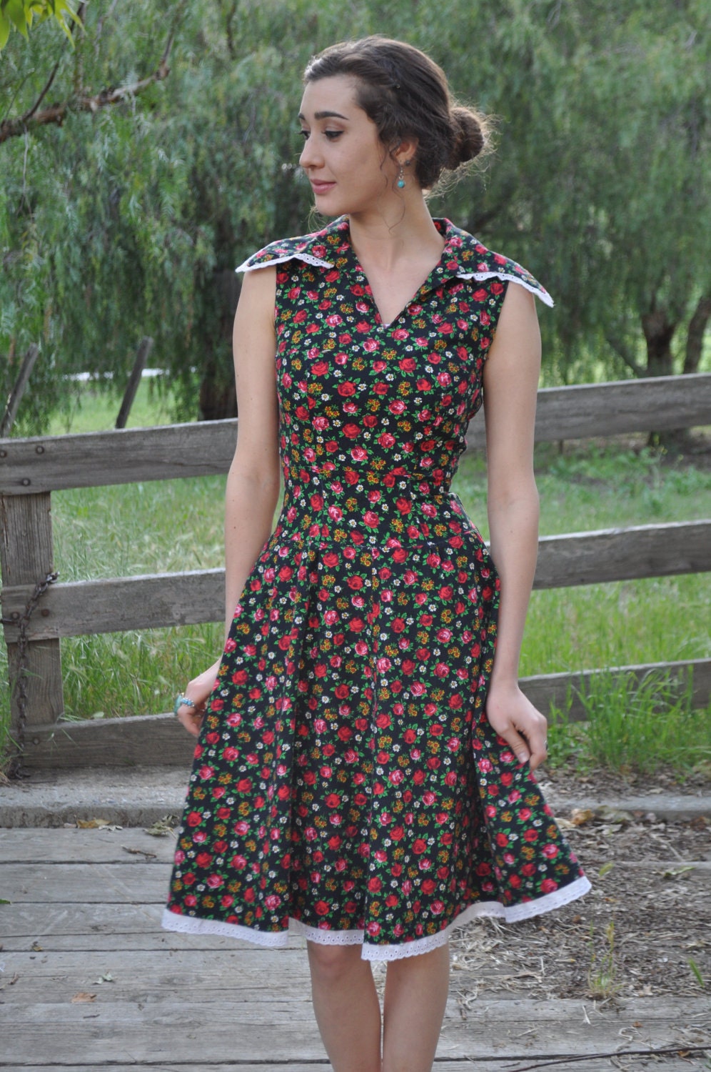 Vintage 50s/60s/70s XS Black and Red Floral Summer Dress