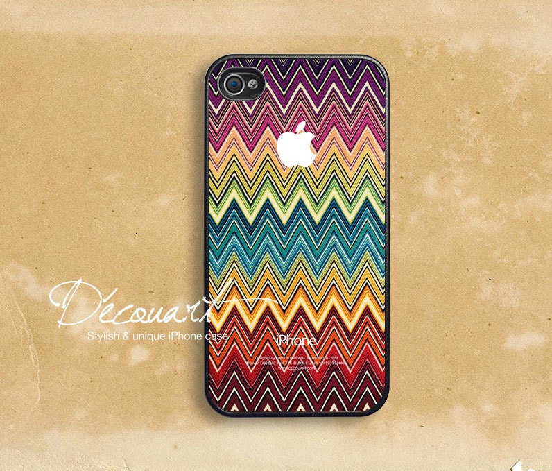 iPhone 5 case, iPhone 4 case, iPhone 4s case, case for iPhone 4, chevron navajo pattern with apple logo B287
