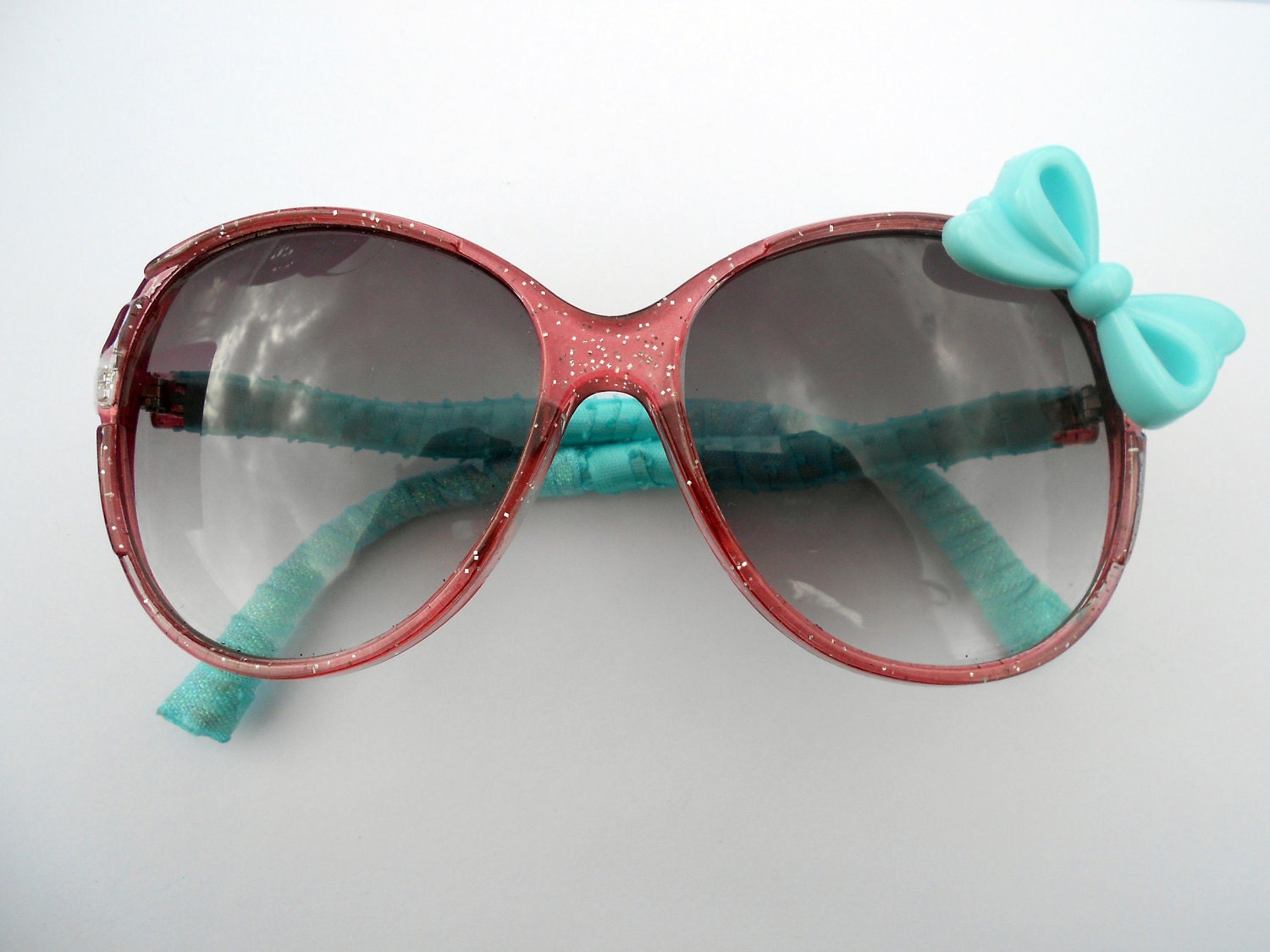 Sass-n-Bows Sunglasses - Re-style