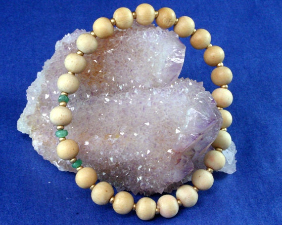 Emerald Yoga Jewelry, Sandalwood Mala Beads, Mala, Yoga Stretch Bracelet, Om Jewelry, Wrist Mala, Yoga Bracelets, Mala Bracelet