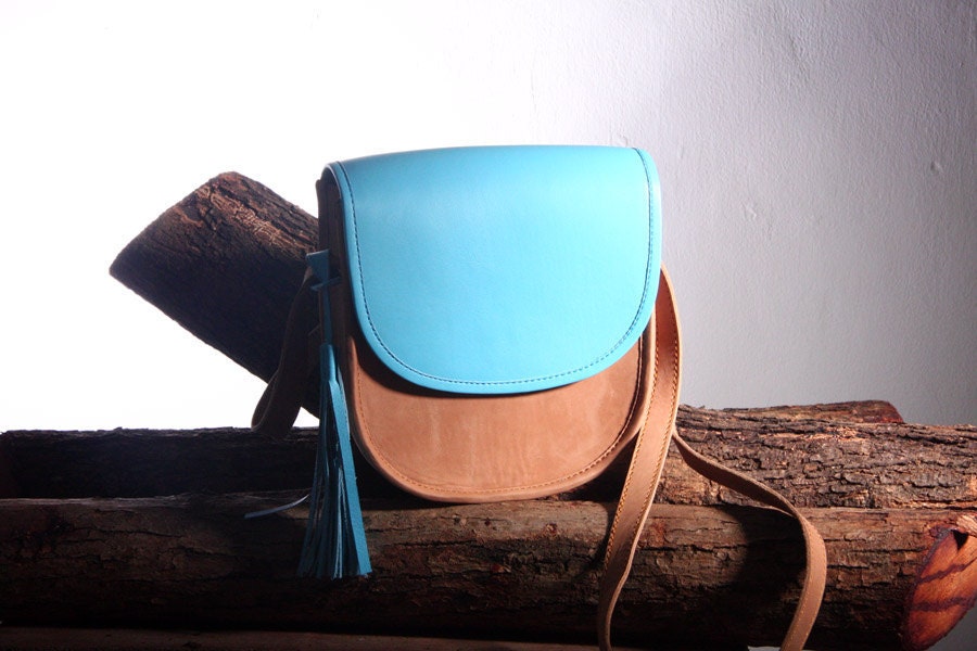 Cross Body Leather Bag in Nude and Aqua Blue