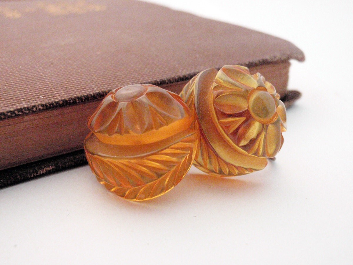 Apple Juice Bakelite Carved Earrings - Transparent - Button Style - Sweet and Feminine