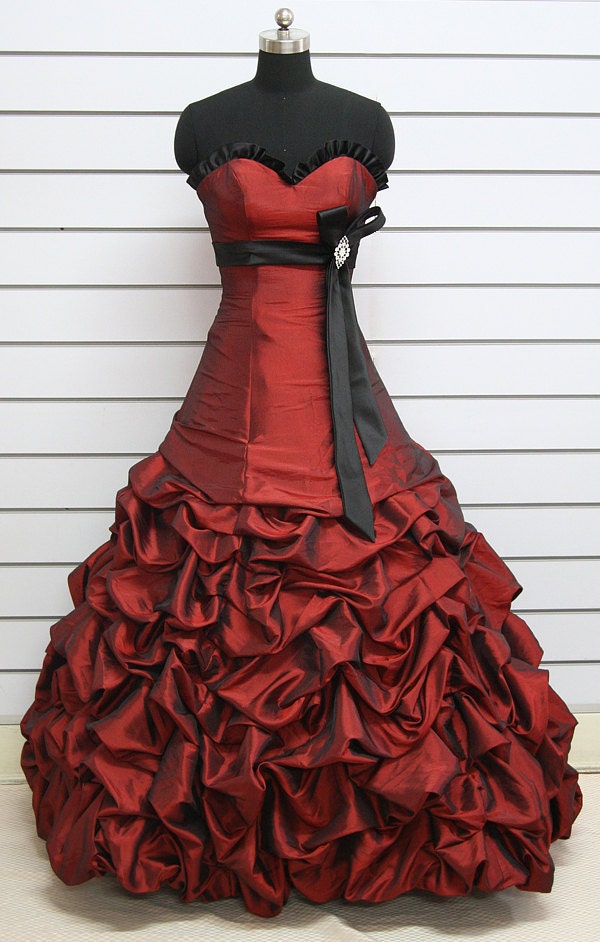 Ball-Gown Sweetheart Hand-Made Flower Sleeveless Floor-length Taffeta Prom Dresses / Evening Dresses