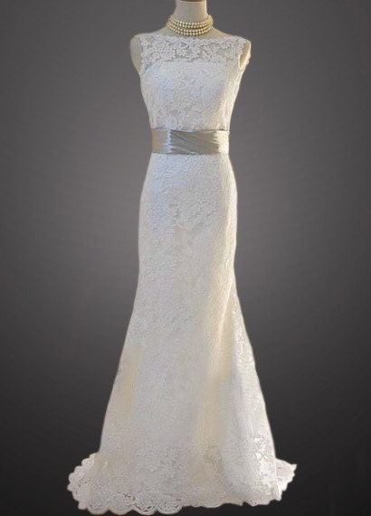 Custom make Vintage A LINE Lace Wedding Dress Bridal Gown Square V Back Sleeveless/Sleeves Satin Sash Bridesmaid Dress Evening Prom Dress