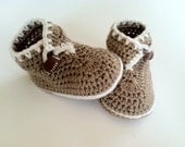 Crochet Pattern for Baby Booties, Brown Bear Booties Slippers Shoes, PDF 12-036 INSTANT DOWNLOAD