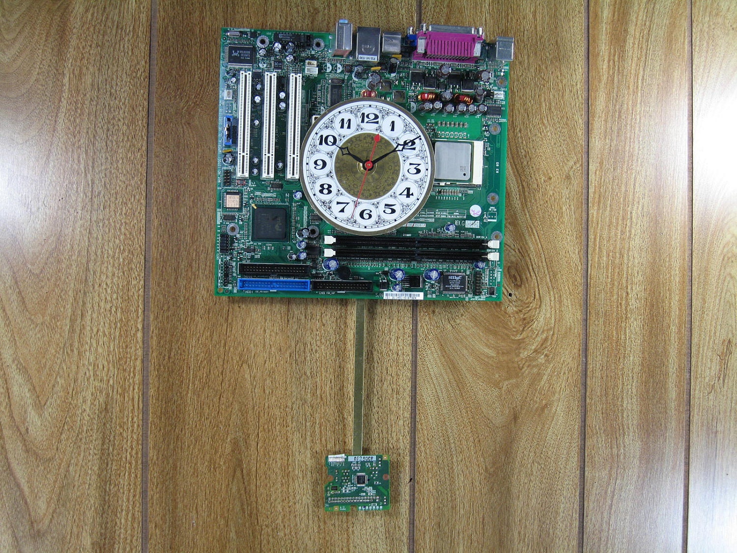 Handmade Wall Clock Office Home Decor Upcycled Computer Motherboard Clocks by DanO, Free Priority Shipping Included, Decor