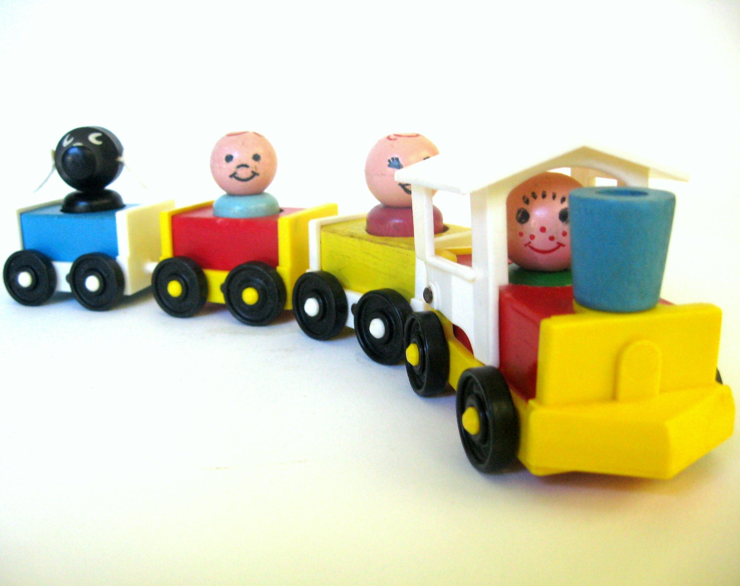 Rare Fisher Price Choo-Choo 719, 1960's Little People Train, 100% Complete
