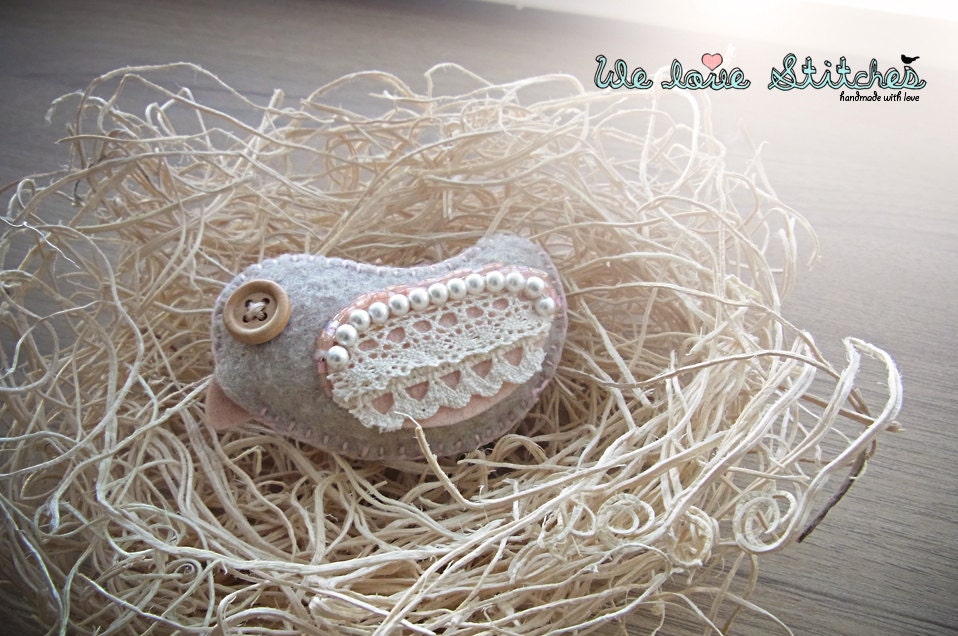 Bird Felt Brooch - Felt Brooch - Felt accessories - Kawaii - woman accessories - READY TO SHIP