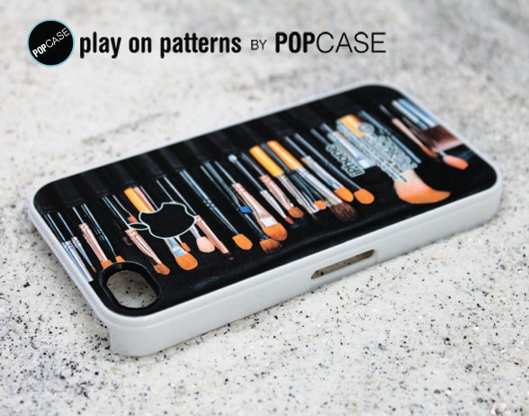 iPhone 4s case iPhone 4 case iPhone 4s cover iPhone 4 cover iPhone 4s skin iPhone 4 skin makeup brush pattern