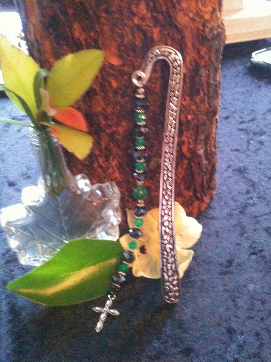 Genuine Jade Mulitifaceted Green and Black Glass Beaded Bookmark with Silver Cross