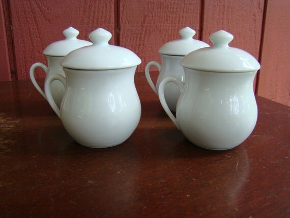 Apilco Pot de Crème Dainty French by CallahanCollectibles on Etsy