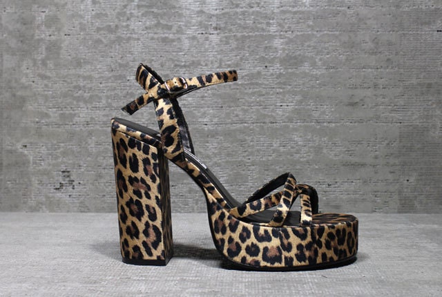Vtg 90s Leopard Satin Chunky Heel Platform Strappy Sandals 7