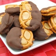 3 Dozen Peanut Butter & Chocolate Buckeye Pretzel Nibbles
