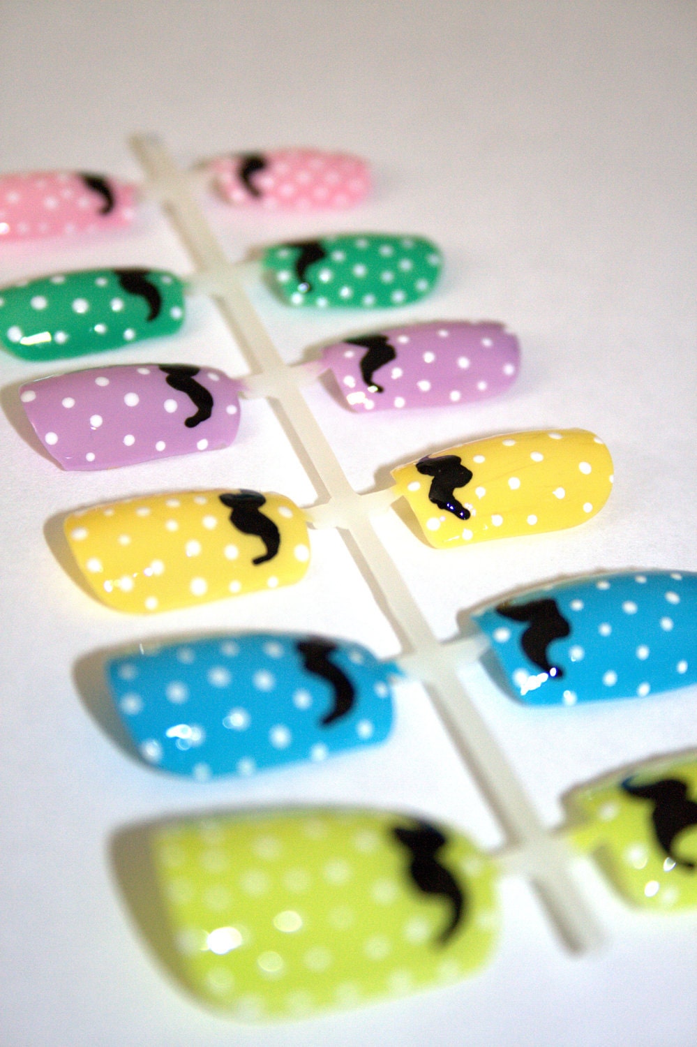 Moustache Nails
