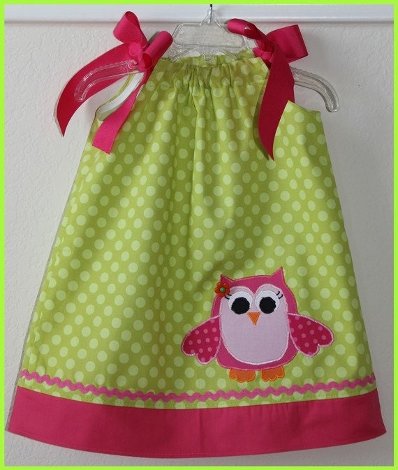 Super Cute Hot Pink and Apple Ta dot Owl applique Dress
