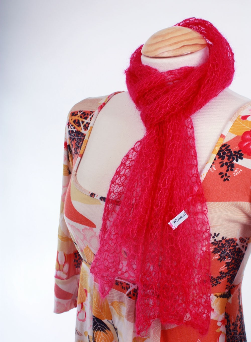 Beautiful Lace Scarf in Hot Pink - Silk & Mohair