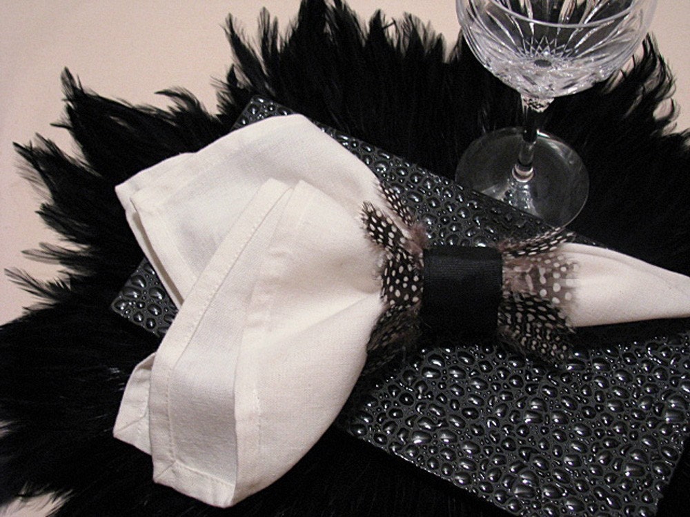 Feathered Placemat