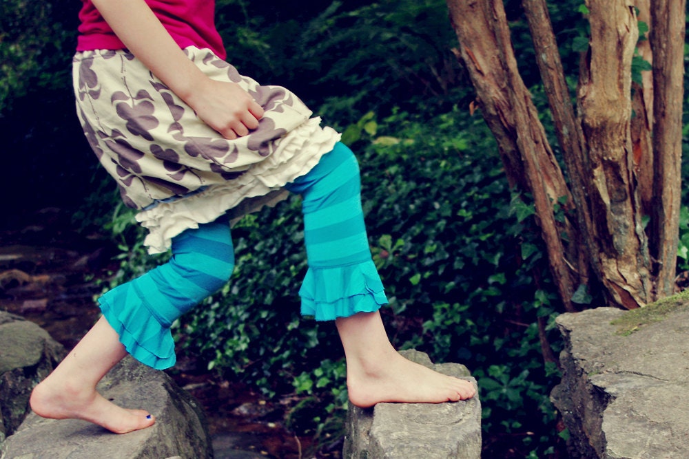 PDF "The Petunia Petal Pants" 3- LENGTH LEGGINGS E-Pattern and Detailed Tutorial...sizes 2-12years