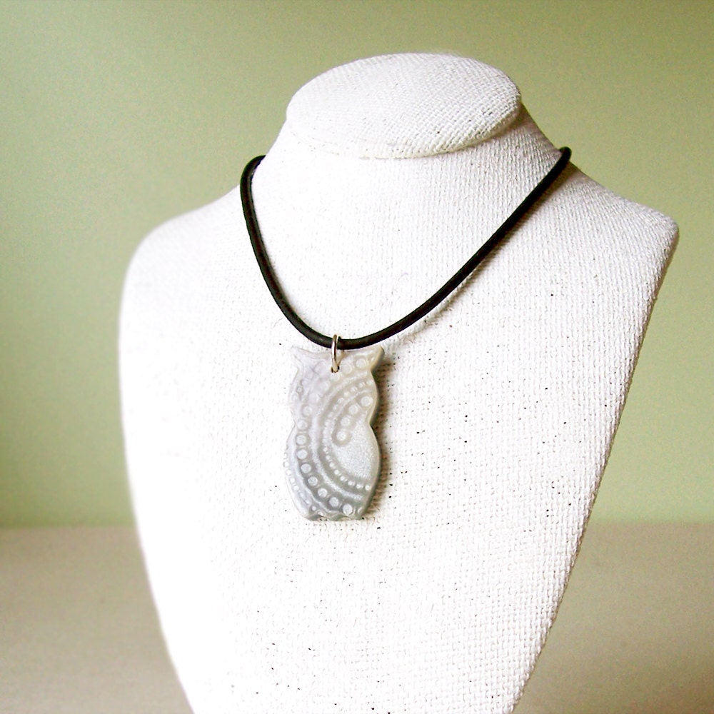 Owl Pendant Necklace - Silver Shimmer
