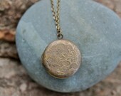 CUSTOMIZE brass floral locket with your soul mantra phrase