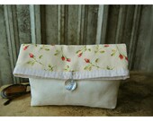 clutch purse Cream White Linen bag Rose Rosebud Shabby Chic Pouch Bridesmaid Gift Under 25 Wedding MakeUp clutch Travel Gadget tagt team