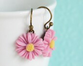 Daisy Earrings, Pink Flower Earrings, Sweet Pink Daisy Earrings, Drop Earrings, Memorial Day Sale