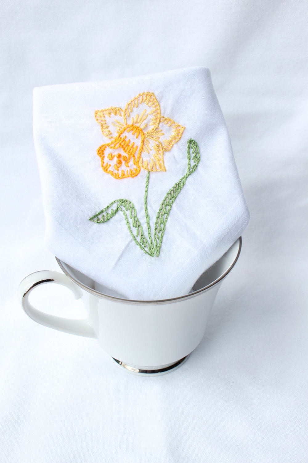 Yellow Daffodil Hand Embroidered Handkerchief - veryprettythings
