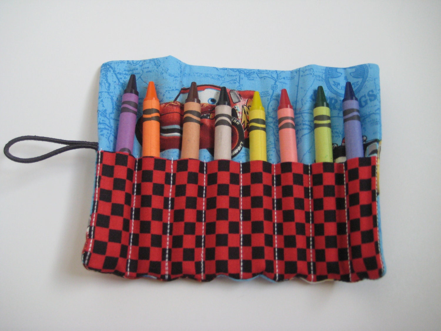 Crayon Roll Disney Cars Includes 8 Crayons