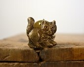Cat Brooch - Kitty in a Bowtie