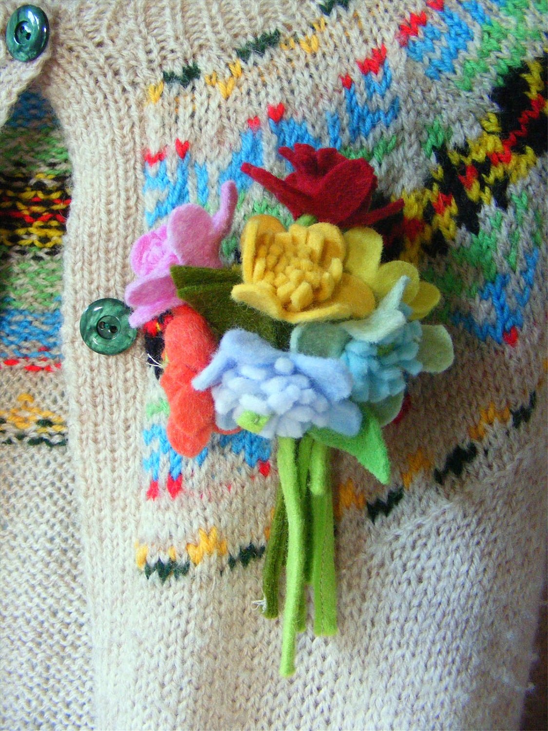 Flower Corsage Brooch PAPER PATTERN : Vintage inspired Felt Flowers Corsage Brooch Pattern