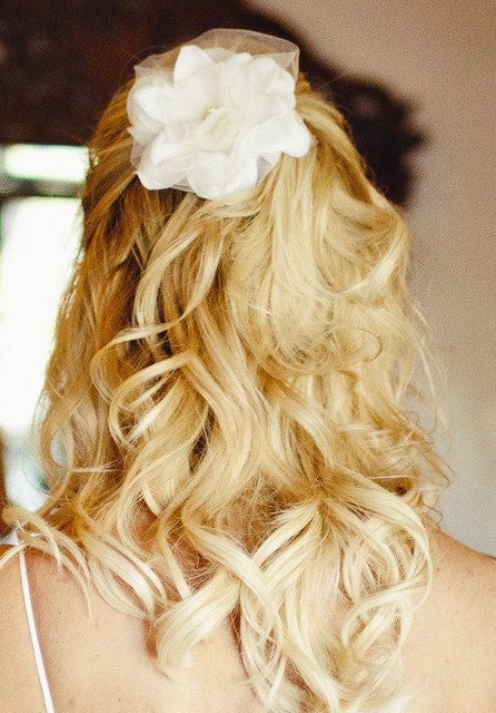 Everleigh White or Ivory Bridal Hair Flower, Clip, Fascinator,  Wedding, Tulle, Elegant, Bridesmaid, Set, Pearls