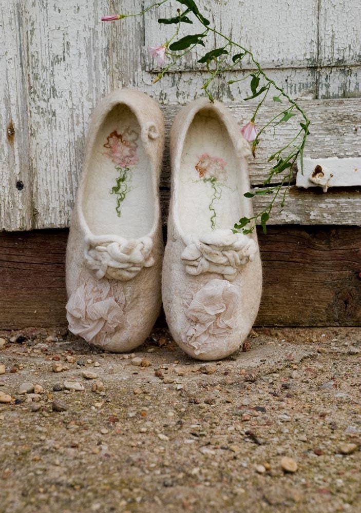 Women felted slippers Will you be my bridesmaid