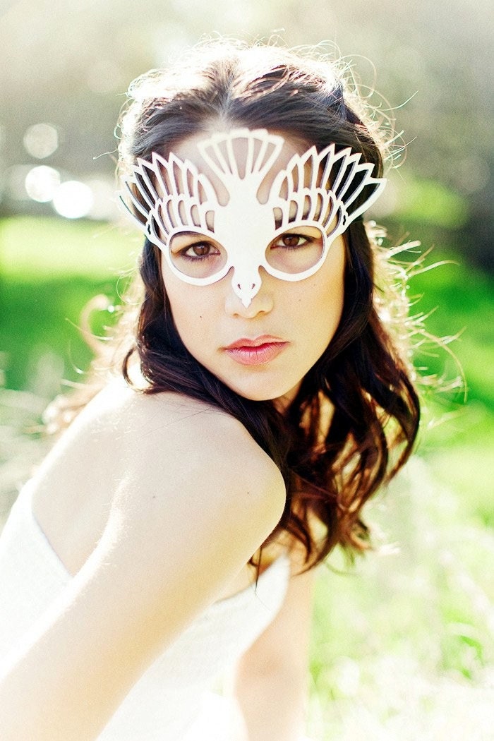 Bird leather cut out mask in white
