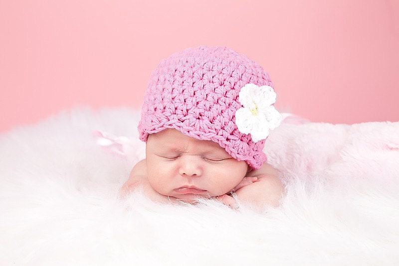 Baby Hat, Preemie/Newborn Crochet Cotton Flapper Beanie Baby Hat - Pink with White Daisy Flower Photo Prop Baby Girl Baby Hat