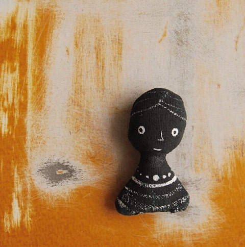 Fabric brooch pin