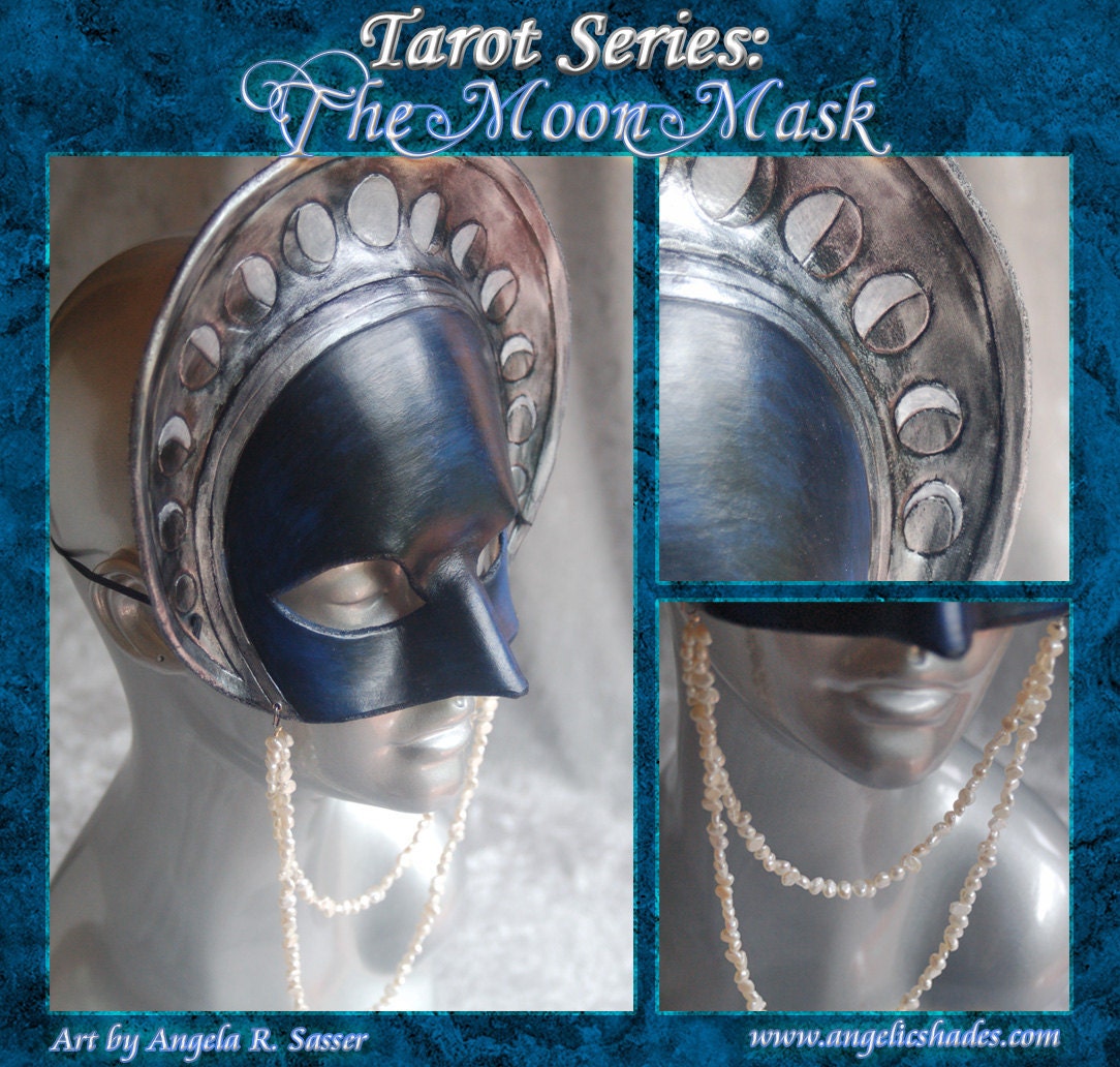 Tarot Series - The Moon - Necklace Mask