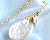 White Coin Pearl Necklace Wire Wrapped in Gold Fill, Tear drop Coin Pearl, June Birthday, Solitaire Pearl Drop, Simple Pearl Necklace