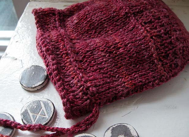 Knit rune pouch. Tapestry in wine.  for runes, small tarot decks, crystals, hold all