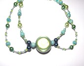 Green collar necklace chandelier