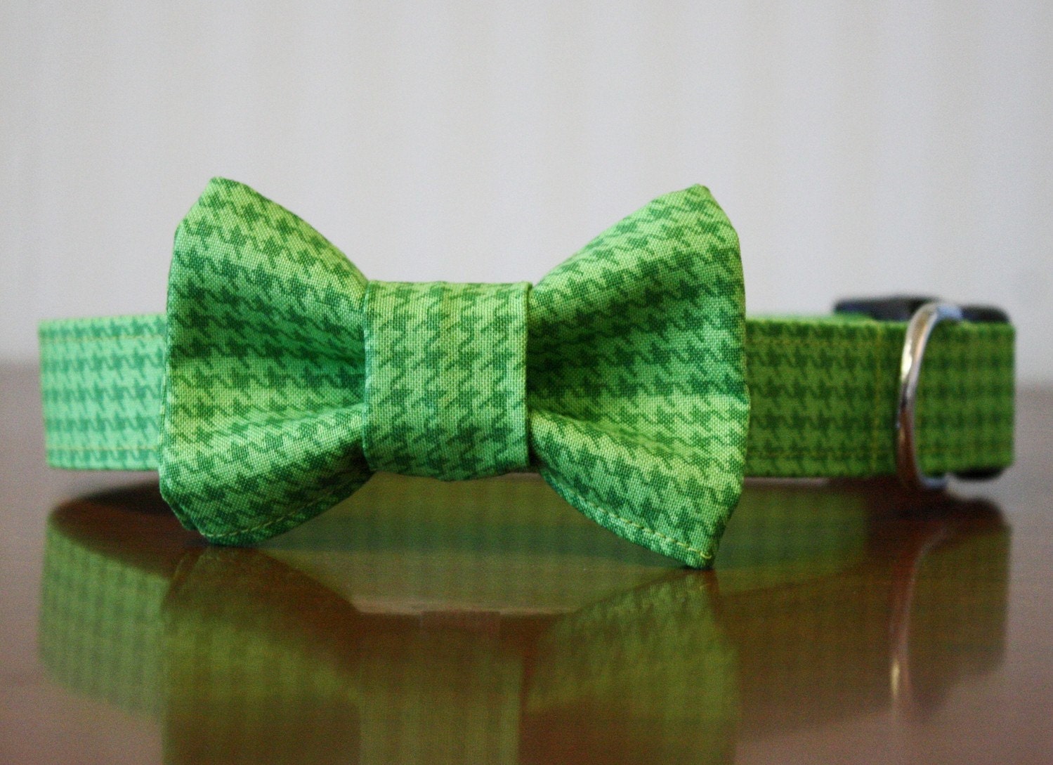 Dog Bow Tie Collar (Bowtie) - Green Houndstooth