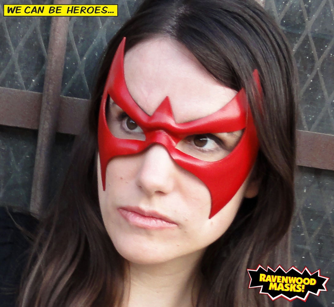 Mask - fast shipping - red leather - Nightfall