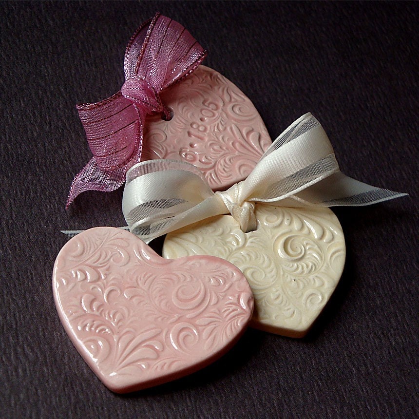 Ceramic Scrollwork Hearts Wedding Favors