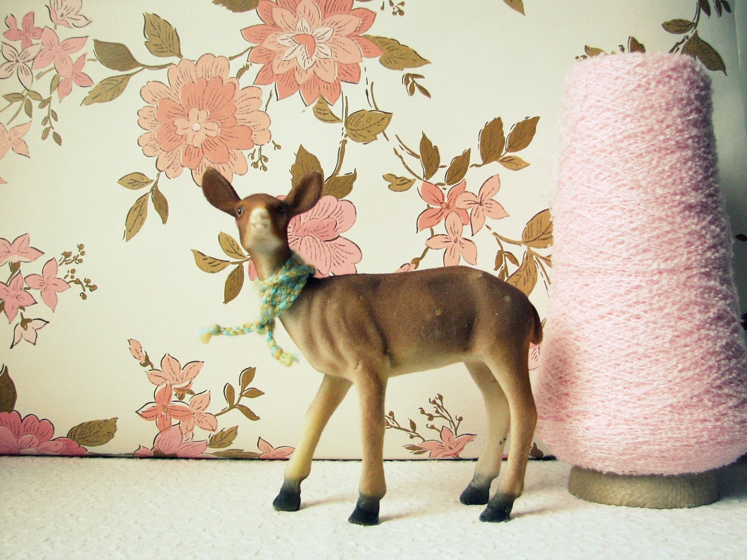 One Yard Vintage Pink Persuasion Wallpaper