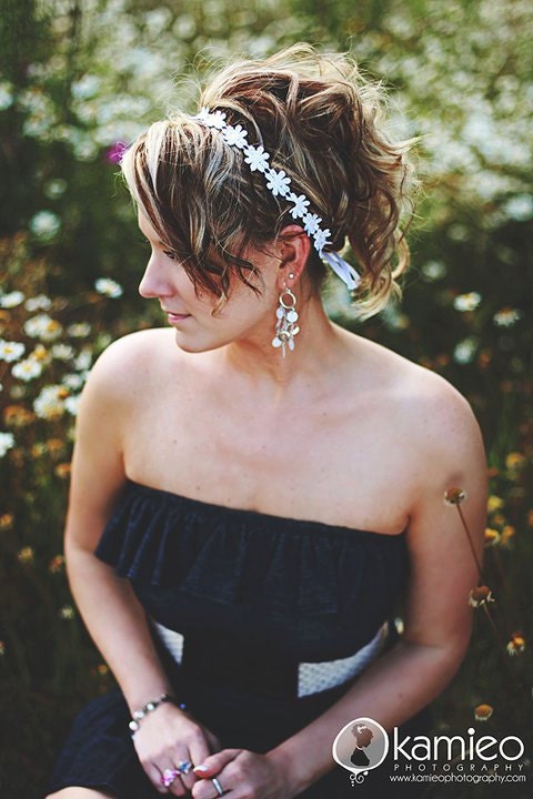 Venise Daisy WHITE Flower Headband - Wedding Bridal Photograph Prop Summer Fall Romance Bridesmaids
