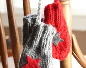 The Thumbless Superstar Mittens - Custom knit felt star mittens, newborn to 24 months,choose size and colours
