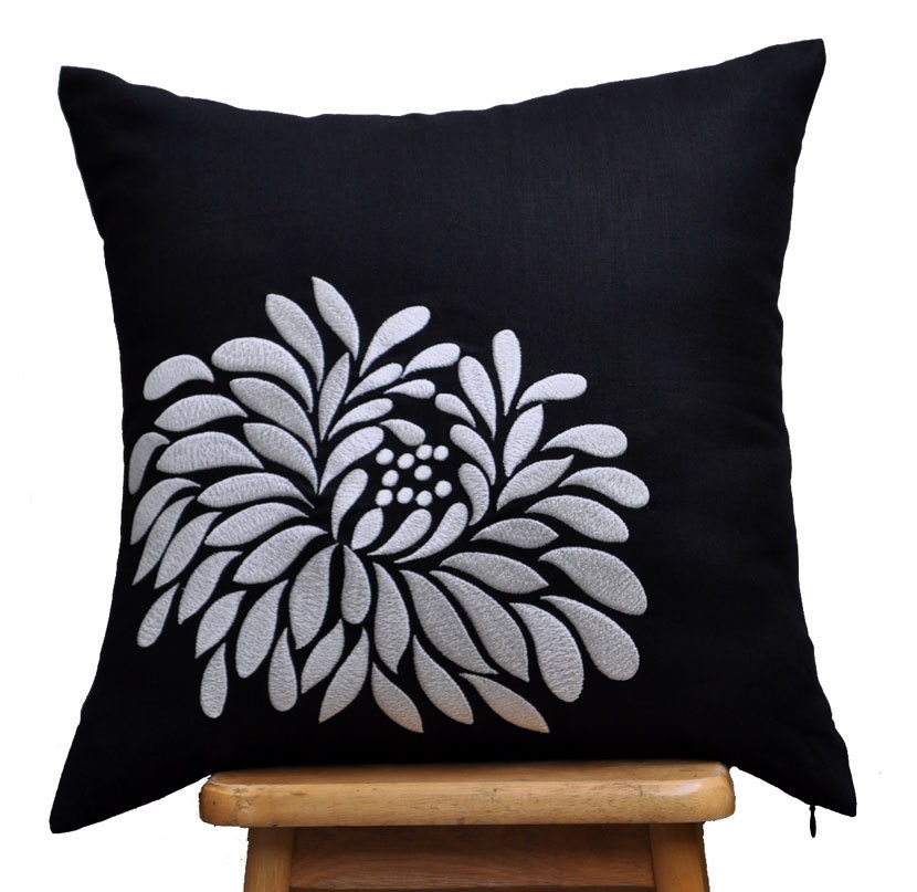 Black Grey Pillow Cover, Light Grey Aster Embroidery on Black Pillow, Decorative Throw Pillow Cover 18 x 18, Linen Pillow, Couch Pillow